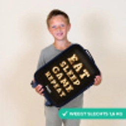 Qoute met licht Kinderkoffer - Zwart klein -sfeer4_NL