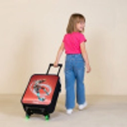 Voetbal - Jongen - Rood - Lichtcirkel Kinderkoffer - Zwart klein -sfeer1