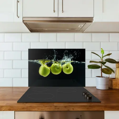 Appels - Fruit - Water - Zwart - Groen keuken achterwand spatscherm klein -sfeer2
