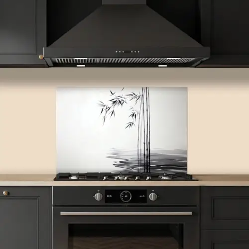 Bamboestammen - Water - Minimalistisch - Wit keuken achterwand spatscherm klein -sfeer1