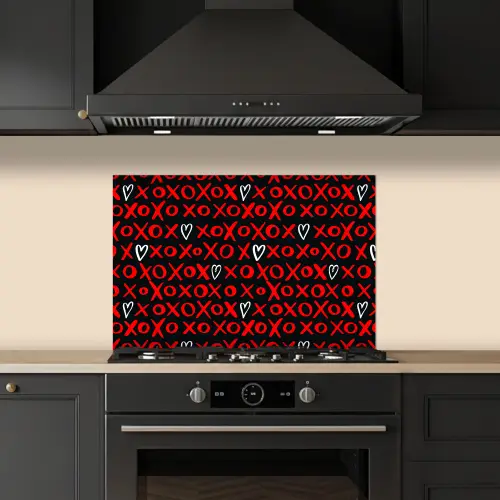 Zwart - Rood - Contrast - Liefde keuken achterwand spatscherm klein 900 -sfeer1