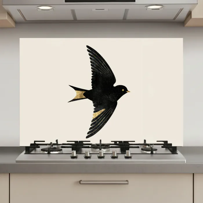 Zwarte zwaluw - Gouden accenten - Lichte achtergrond keuken achterwand spatscherm klein -3d_website
