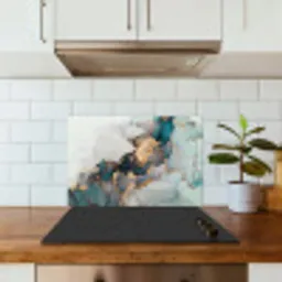 Marmer print - Goud - Blauw keuken achterwand spatscherm klein -sfeer2