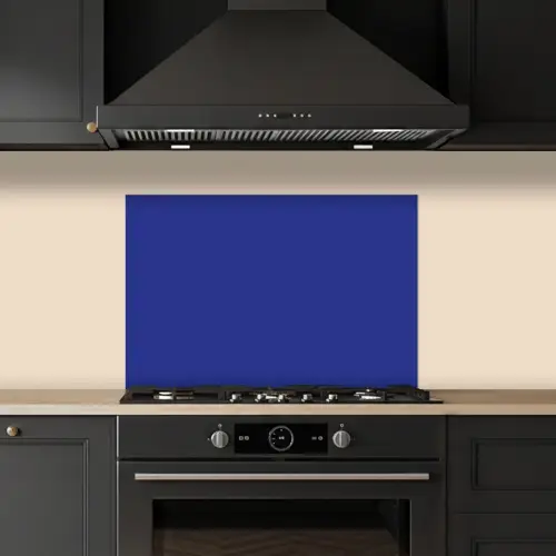 Blauw - Effen kleur - Donkerblauw keuken achterwand spatscherm klein 900 -sfeer1