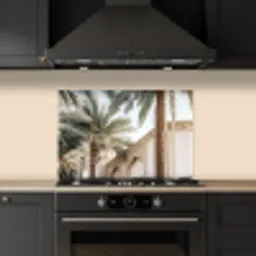 Gebouw - Palmbomen - Beige - Zon keuken achterwand spatscherm klein -sfeer1