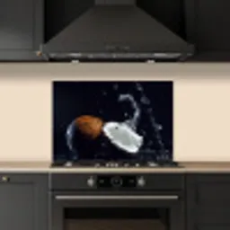 Kokosnoot - Stilleven - Water - Zwart - Fruit keuken achterwand spatscherm klein -sfeer1