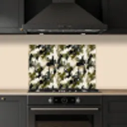 Donker - Groen - Camouflage - Schilderachtig keuken achterwand spatscherm klein 900 -sfeer1
