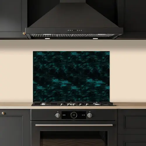 Vloeiend - Verf - Donker keuken achterwand spatscherm klein 900 -sfeer1