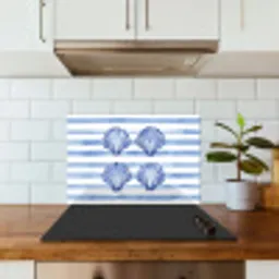 Vier schelpen - Blauw - Wit - Strepen keuken achterwand spatscherm klein -sfeer2