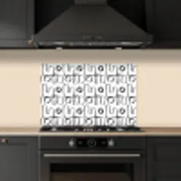 Geometrie - Zwart - Wit keuken achterwand spatscherm klein 900 -sfeer1
