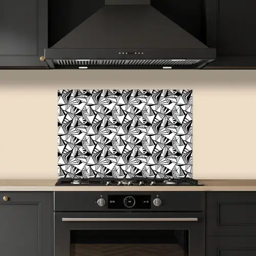 Geometrie - Driehoeken - Zwart - Wit keuken achterwand spatscherm klein 900 -sfeer1