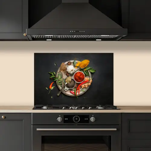 Kruiden - Bord - Peper - Zwart - Lepels - Zilver keuken achterwand spatscherm klein -sfeer1