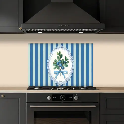 Illustratie - Bessen - Blauw - Strepen keuken achterwand spatscherm klein -sfeer1