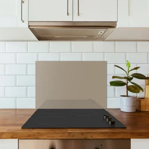 Interieur - Kleuren - Beige keuken achterwand spatscherm klein 900 -sfeer2