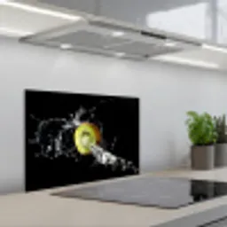 Kiwi - Fruit - Stilleven - Water - Zwart keuken achterwand spatscherm klein -3d_schuin
