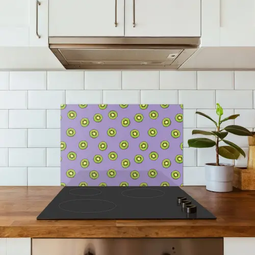 Kiwi - Patroon - Paars keuken achterwand spatscherm klein 900 -sfeer2