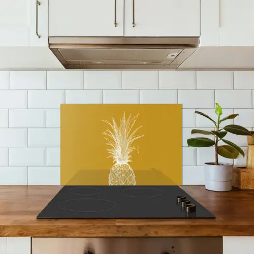 Lijnillustratie - Ananas - Bladkroon - Okergeel keuken achterwand spatscherm klein -sfeer2
