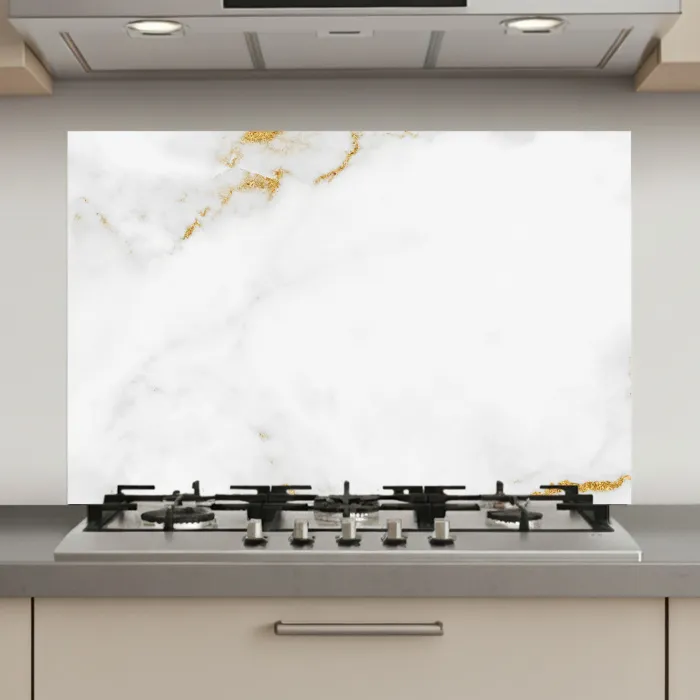 Marmer - Goud - Wit - Luxe keuken achterwand spatscherm klein -3d_website