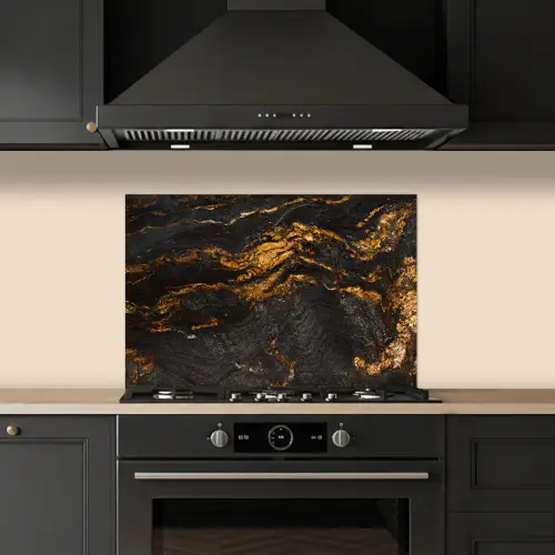 Marmer - Kalk - Zwart - Goud - Marmerlook - Luxe keuken achterwand spatscherm klein -sfeer1