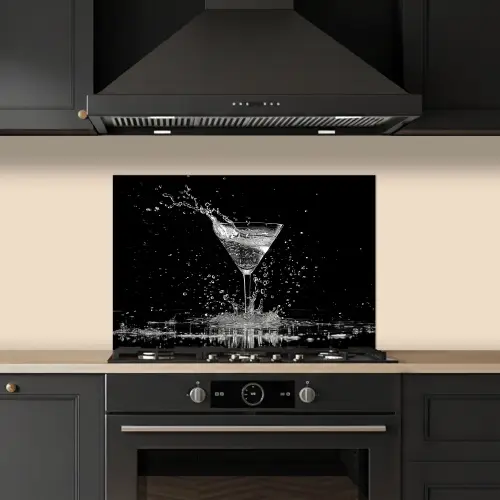 Martini - Spetters - Zwart - Glas keuken achterwand spatscherm klein -sfeer1