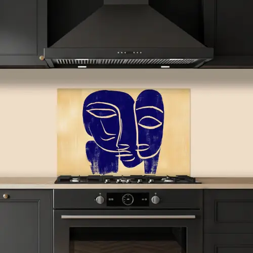 Okergeel - Blauw - Eenvoudige lijnen keuken achterwand spatscherm klein -sfeer1