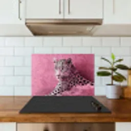 Panter - Luxe - Roze keuken achterwand spatscherm klein -sfeer2