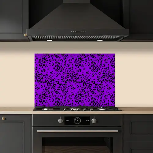 Panterprint - Paars - Patroon keuken achterwand spatscherm klein 900 -sfeer1