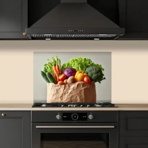 Papieren - Boodschappen - Groente - Kleurrijk keuken achterwand spatscherm klein -sfeer1