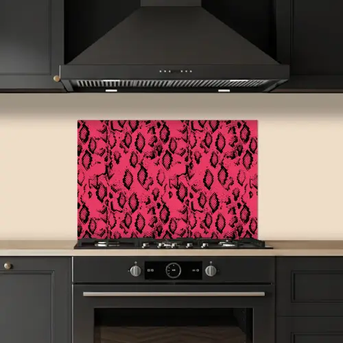 Roze - Slang - Motief keuken achterwand spatscherm klein 900 -sfeer1