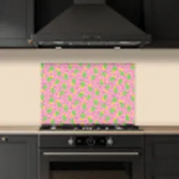 Roze - Streepjes - Groen - Peer keuken achterwand spatscherm klein 900 -sfeer1