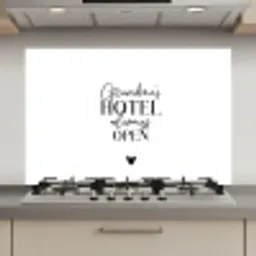 Quotes - Spreuken - Oma - Grandma's hotel always open keuken achterwand spatscherm klein -3d_website