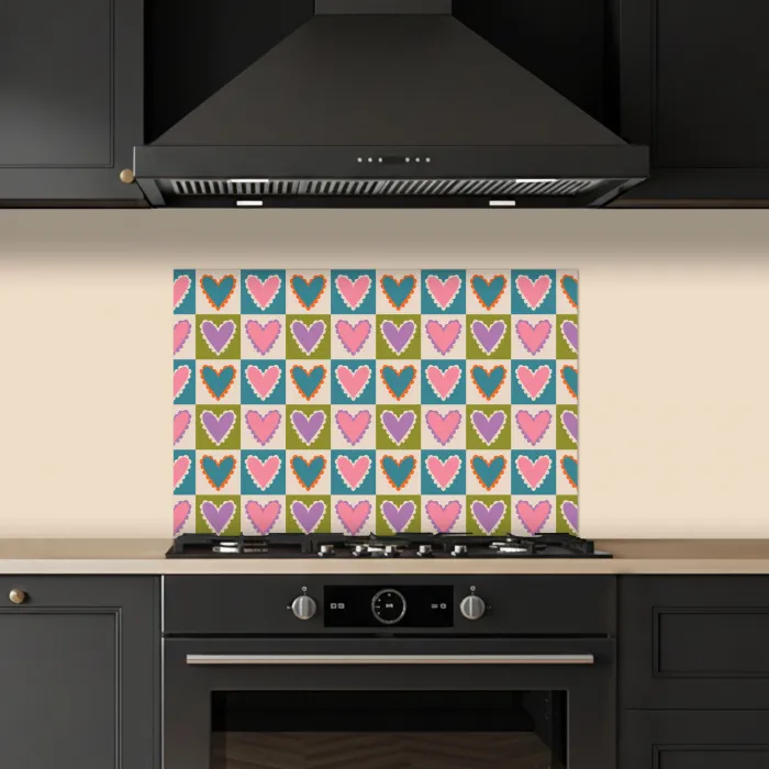 Retro - Kleuren - Patroon - Hartjes keuken achterwand spatscherm klein 900 -sfeer1