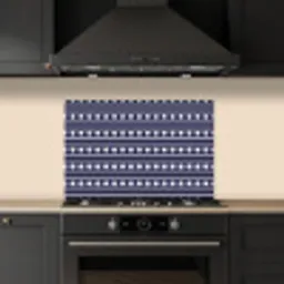 Schelp - Nautisch - Blauw - Wit keuken achterwand spatscherm klein 900 -sfeer1