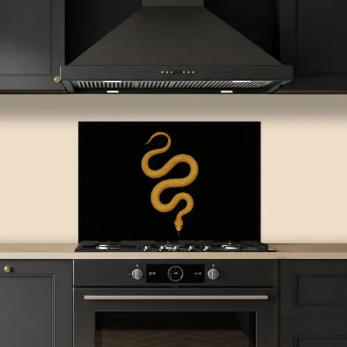 Slang - Minimalistisch - Goud keuken achterwand spatscherm klein -sfeer1