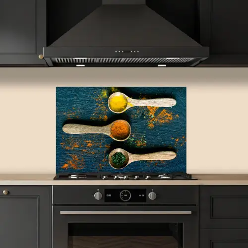 Specerijen - Lepel - Kruiden - Bruin - Geel - Groen keuken achterwand spatscherm klein -sfeer1