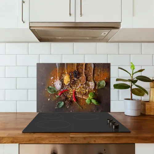 Lepels - Kruiden - Chilipeper - Specerijen - Zout keuken achterwand spatscherm klein -sfeer2