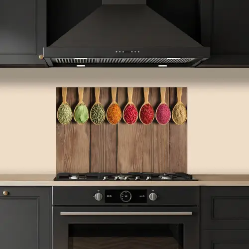 Lepels - Kruiden - Hout keuken achterwand spatscherm klein -sfeer1