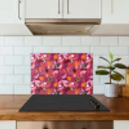 Zomer - Vlinder - Donker - Roze keuken achterwand spatscherm klein 900 -sfeer2
