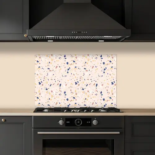 Terrazzo -  Patroon - Kleurrijk - Indigo keuken achterwand spatscherm klein 900 -sfeer1