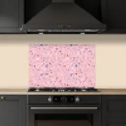 Terrazzo -  Patroon - Kleurrijk - Roze keuken achterwand spatscherm klein 900 -sfeer1
