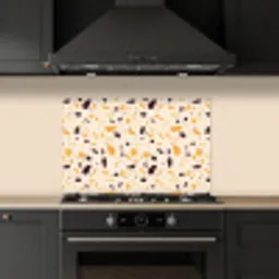 Terrazzo -  Patroon - Geel - keuken achterwand spatscherm klein 900 -sfeer1