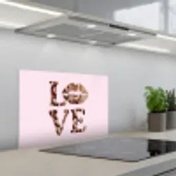 Tekst - Love - Pantervacht - Lichtroze keuken achterwand spatscherm klein -3d_schuin