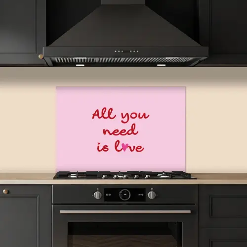 Tekst - Roze - Love - Hart keuken achterwand spatscherm klein -sfeer1