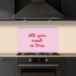 Tekst - Roze - Love - Hart keuken achterwand spatscherm klein -sfeer1