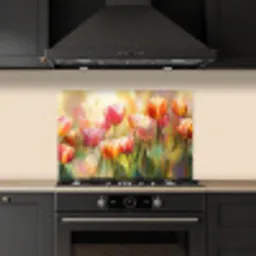 Tulpen - Sprookjesachtig - Kleurrijk keuken achterwand spatscherm klein -sfeer1