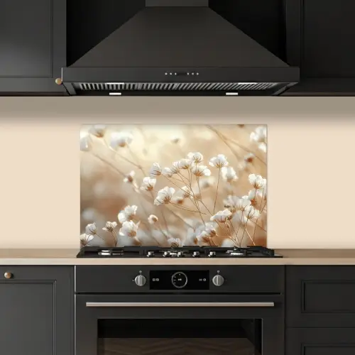 Wilde - Bloemen - Wit keuken achterwand spatscherm klein -sfeer1