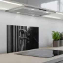 Wijnfles - Glas - Handen - Raam keuken achterwand spatscherm klein -3d_schuin