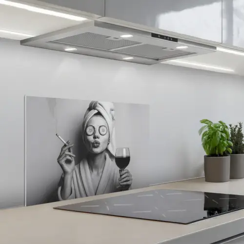 Vrouw - Masker - Wijn - Sigaret keuken achterwand spatscherm klein -3d_schuin