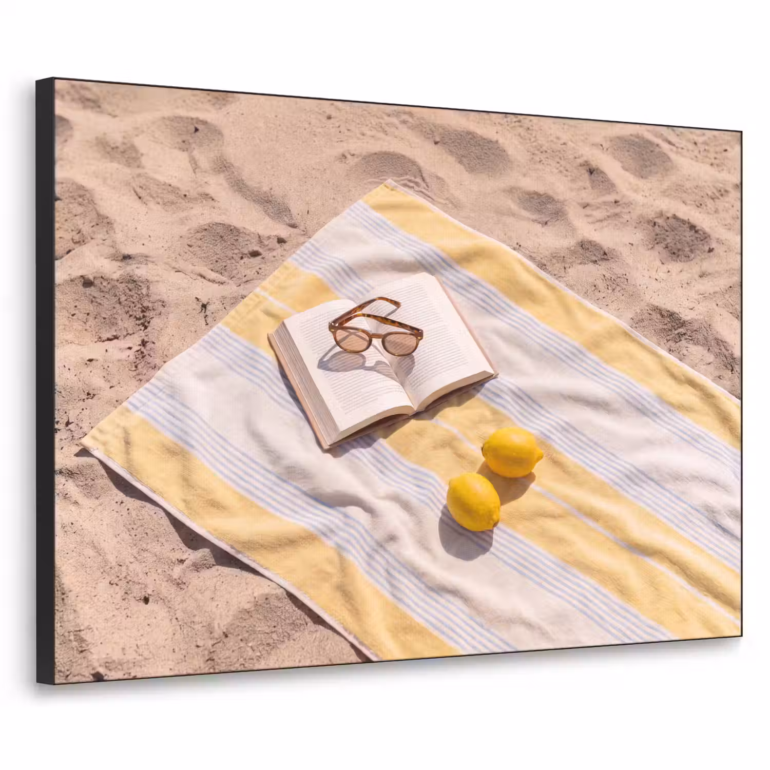 Boek - Zonnebril - Strand - Zomer - Geel Textielframe zwart klein -3d