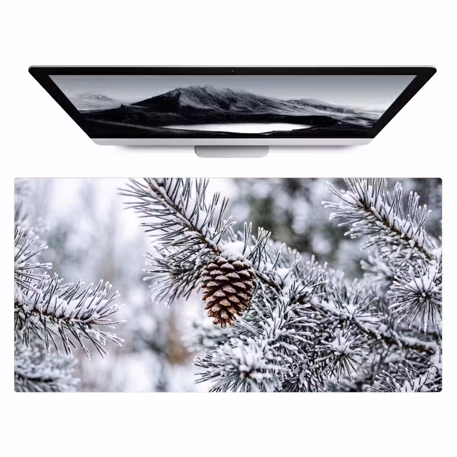Dennenappel - Tak - Sneeuw - Winter - Sfeervol Muismat XXL klein -zzz3d
